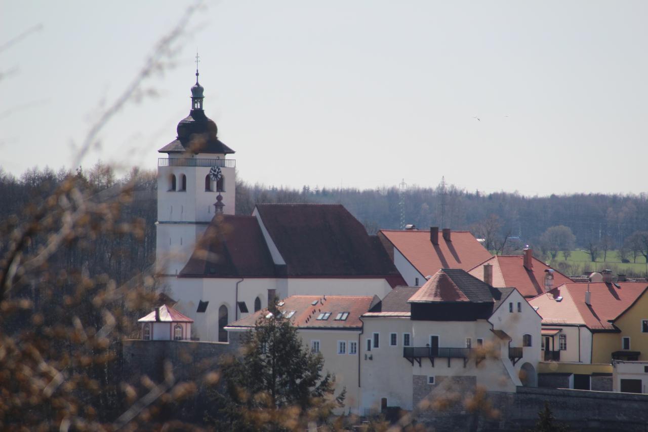 Hotel Rambousek Nové Město nad Metují Exteriör bild